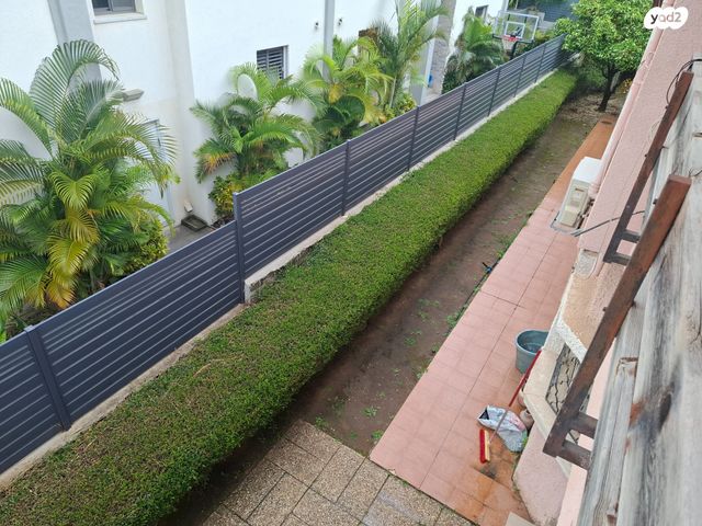 מגרשים, אלמוג, נווה מונוסון, יהוד מונוסון