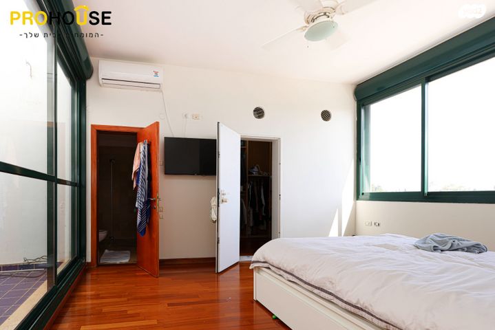 גג/ פנטהאוז, יעקב חזן, רביבים, תל אביב יפו