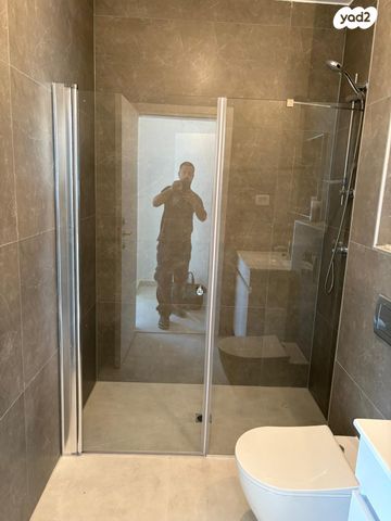 דופלקס, פנחס נבון, נאות שקד, ירוחם