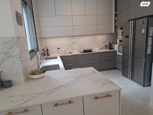 דירה, נתן יונתן, עיר ימים, נתניה