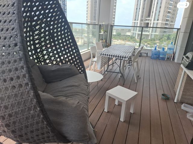 דירה, נתן יונתן, עיר ימים, נתניה