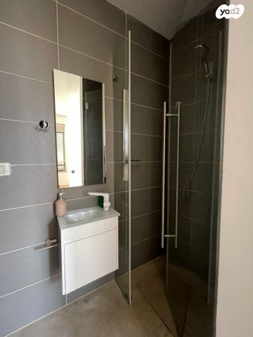 בית פרטי/ קוטג', רבי מאיר 36, כרם התימנים, תל אביב יפו