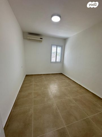 דירה, הזית 3, המיסדים, כרמיאל