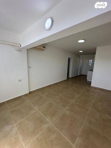 דירה, הזית 3, המיסדים, כרמיאל