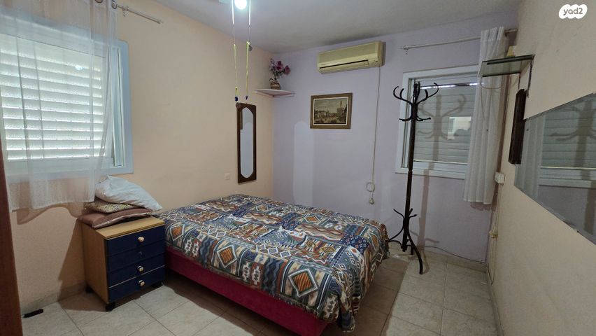 דירה, דרך ההגנה, נווה ברבור, כפר שלם מערב, תל אביב יפו