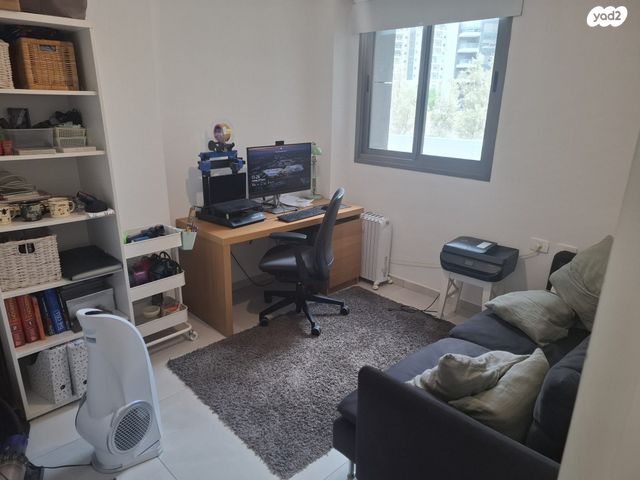 דירה, נתן יונתן, עיר ימים, נתניה