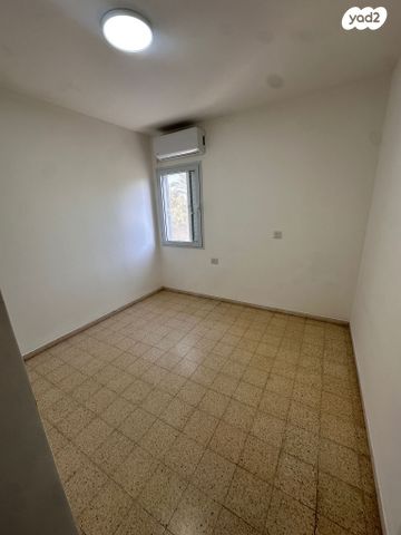 דירה, מבצע נחשון, שכונה ו', באר שבע