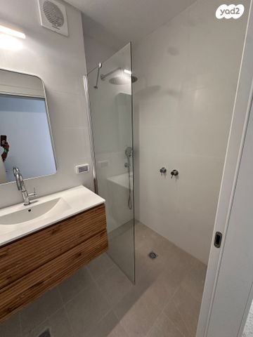 דירה, מבצע נחשון, שכונה ו', באר שבע