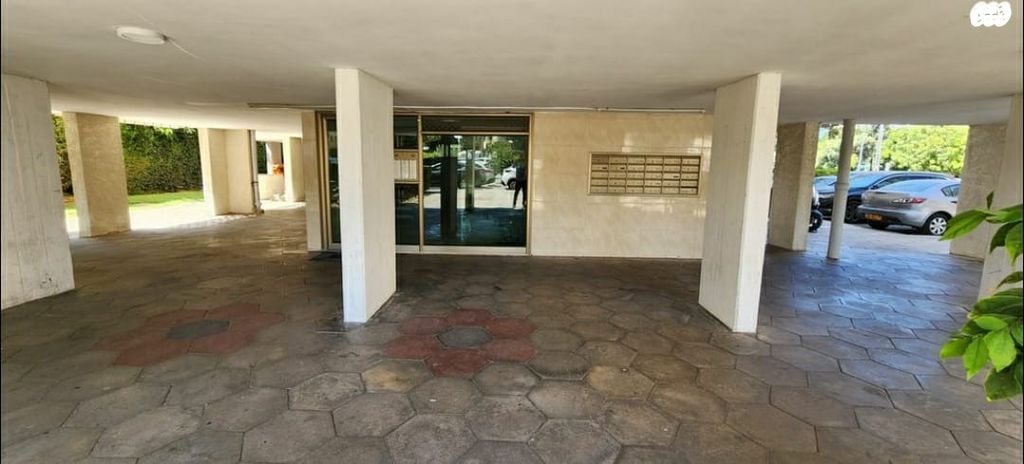 דירה, ד"ר אברהם אליהו הרכבי 15, תל חיים, תל אביב יפו