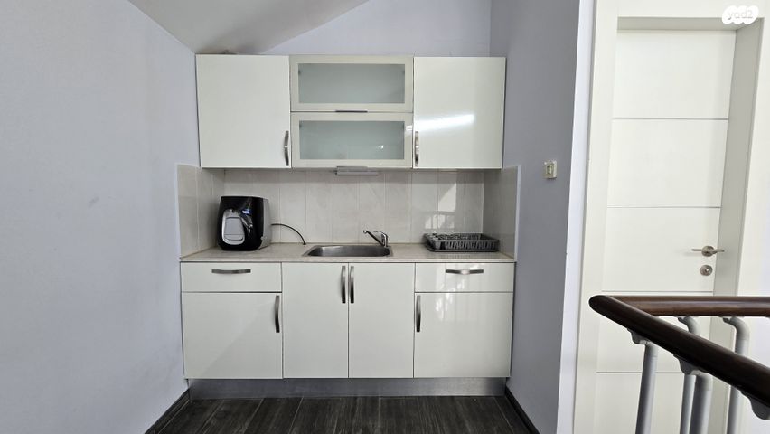 משרדים, שדרות נשיאי ישראל, המיסדים, כרמיאל