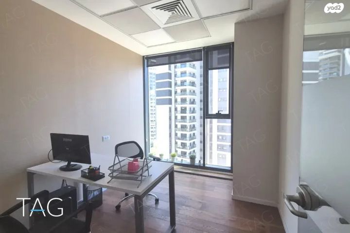 משרדים, אריאל שרון 4, גבעתיים