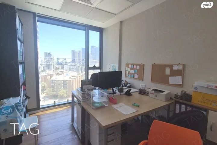 משרדים, אריאל שרון 4, גבעתיים