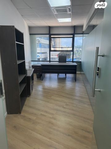 משרדים, בית הדפוס 12, אזור תעשיה גבעת שאול, ירושלים