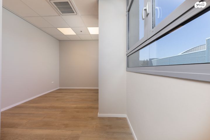 סטודיו, מעלה כמון 9, כרמיאל