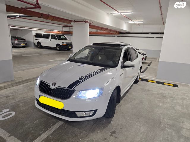 סקודה אוקטביה