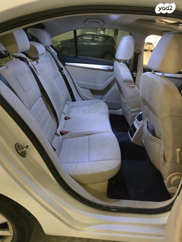 סקודה אוקטביה