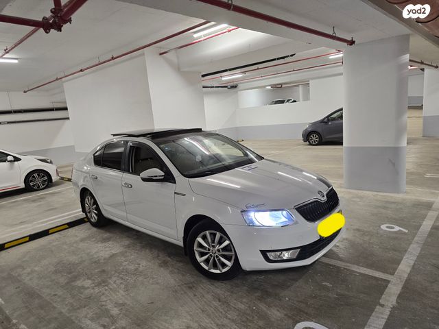 סקודה אוקטביה