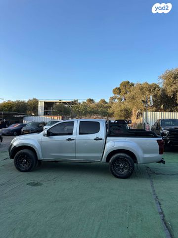 איסוזו די-מקס