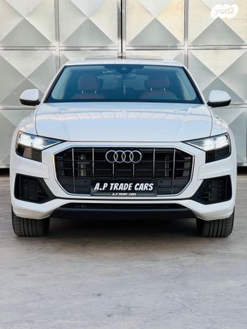 מודעת רכב אאודי Q8