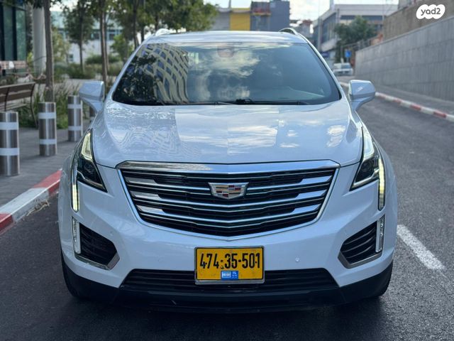 קאדילק XT5