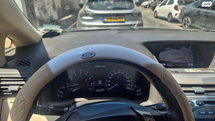 מודעת רכב לקסוס RX