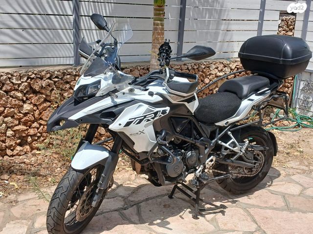 בנלי TRK502X