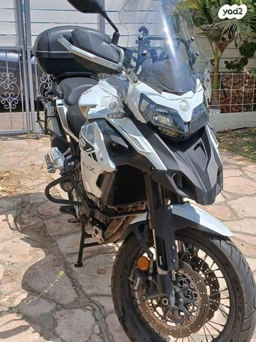 בנלי TRK502X
