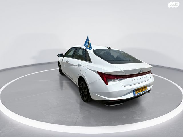 יונדאי אלנטרה