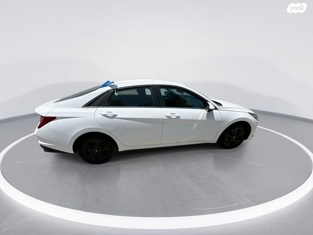 יונדאי אלנטרה