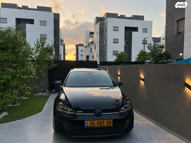 פולקסווגן גולף