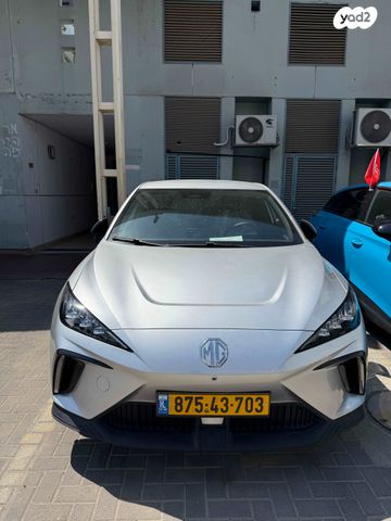 מודעת רכב אם ג'י MG4