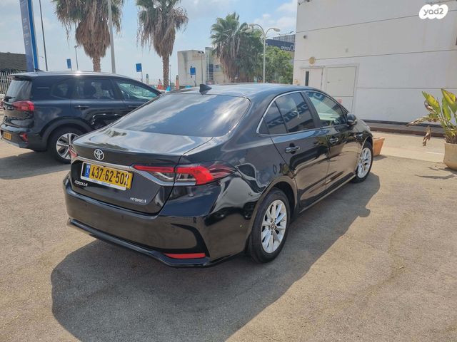 מודעת רכב טויוטה קורולה