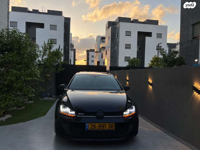 פולקסווגן גולף