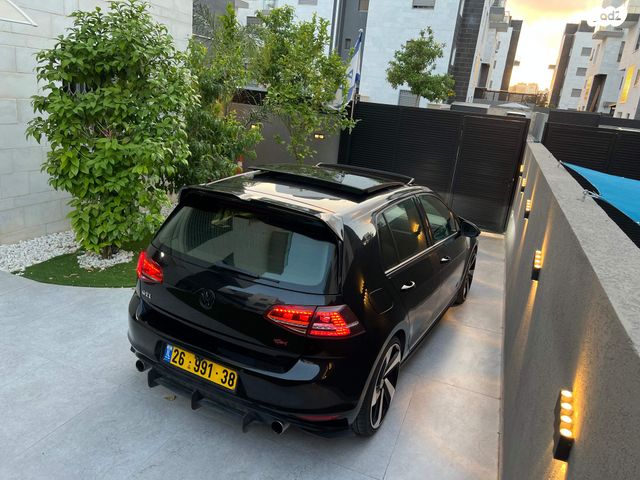 מודעת רכב פולקסווגן גולף