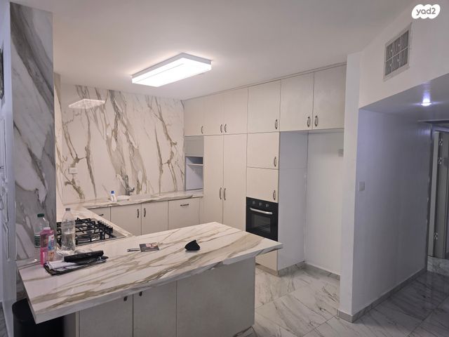 דירה, התקווה 10, רובע הקריה, הסיטי, אשדוד