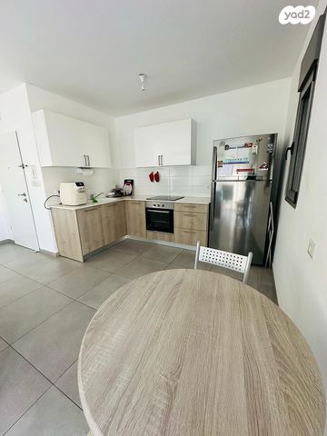 דירה, עפרה חזה 10, משכנות האומנים, קרית מוצקין