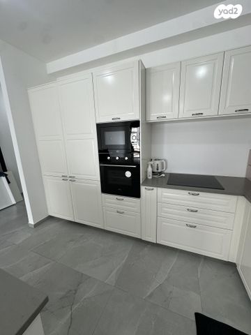 דירה, אמנון ליפקין שחק 8, נוף הטיילת, נתניה