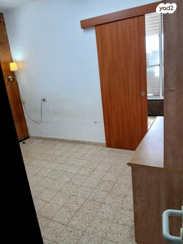 דירה, האורים 11, כפר גנים א, פתח תקווה