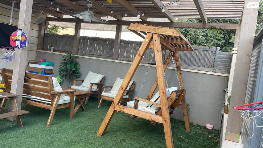 דירת גן, נתיבות