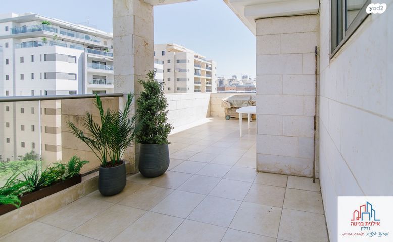 גג/ פנטהאוז, בן גוריון, כפר גנים ג, פתח תקווה