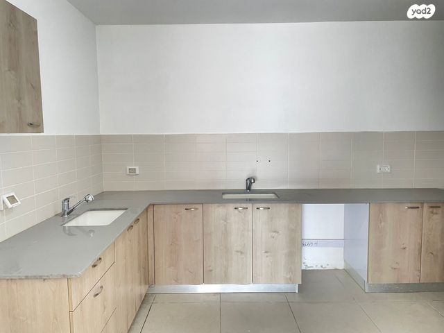 דירה, רימון 17, החורש, חריש