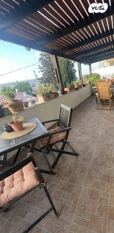 בית פרטי/ קוטג', בית אריה / עופרים