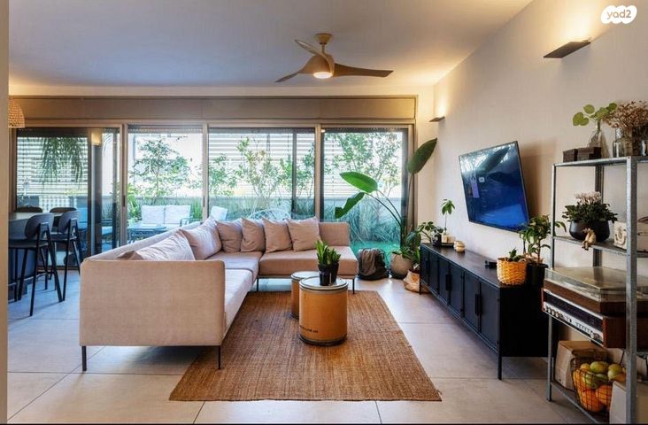 מרדכי זעירא 