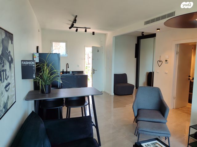 דירה, נאות גולף, נאות גולף, קיסריה