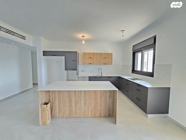 אמנון ליפקין שחק 6