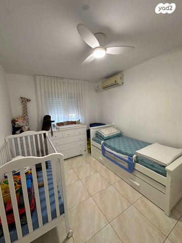 דירה, חב"ד, קרית מלאכי