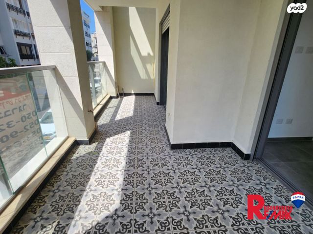 דירה, הנוטרים 7, אגרובנק, חולון