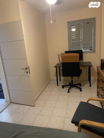 דירה, יואב בן צרויה 5, רובע י', אשדוד