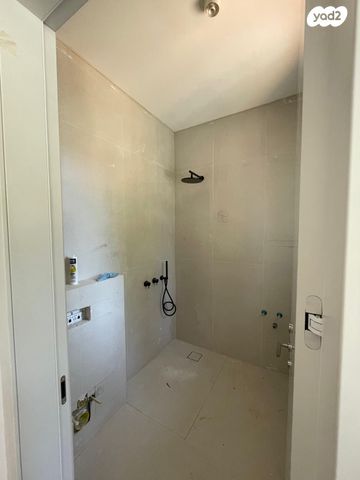 דו משפחתי, רמח"ל, קרית ויצמן, רעננה