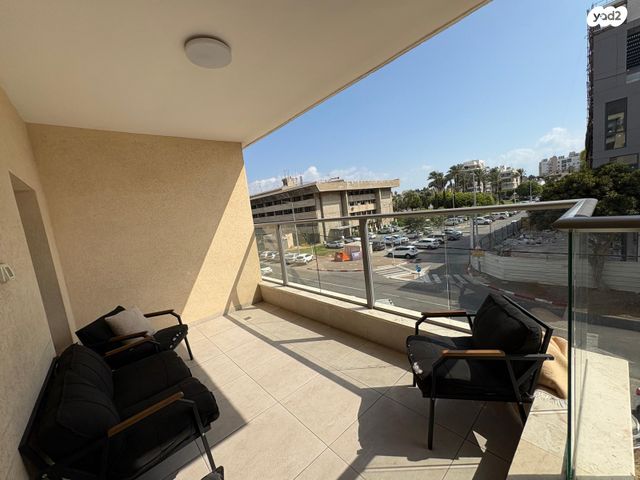 דירה, הרצל 17, קרית וולפסון, עכו